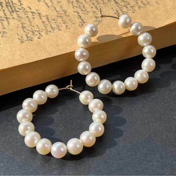 Gold Filled White Freshwater Pearl Hoop Earrings - Picture 2 of 3